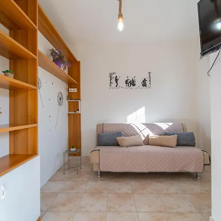 Apartment Brorent Fima Jazz A 100 Passi Dallaeroporto *
