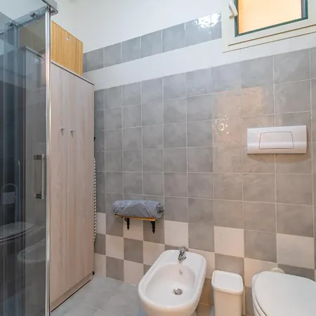 Apartment Brorent Fima Jazz A 100 Passi Dallaeroporto Olbia