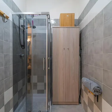 Apartment Brorent Fima Jazz A 100 Passi Dallaeroporto *
